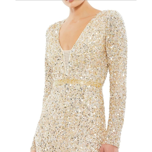 MAC DUGGAL size 8 Formal Long Sleeve Beaded Jumpsuit - Picture 3 of 6